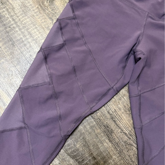Reflex Women’s Leggings in Deep Purple - Picture 2 of 4